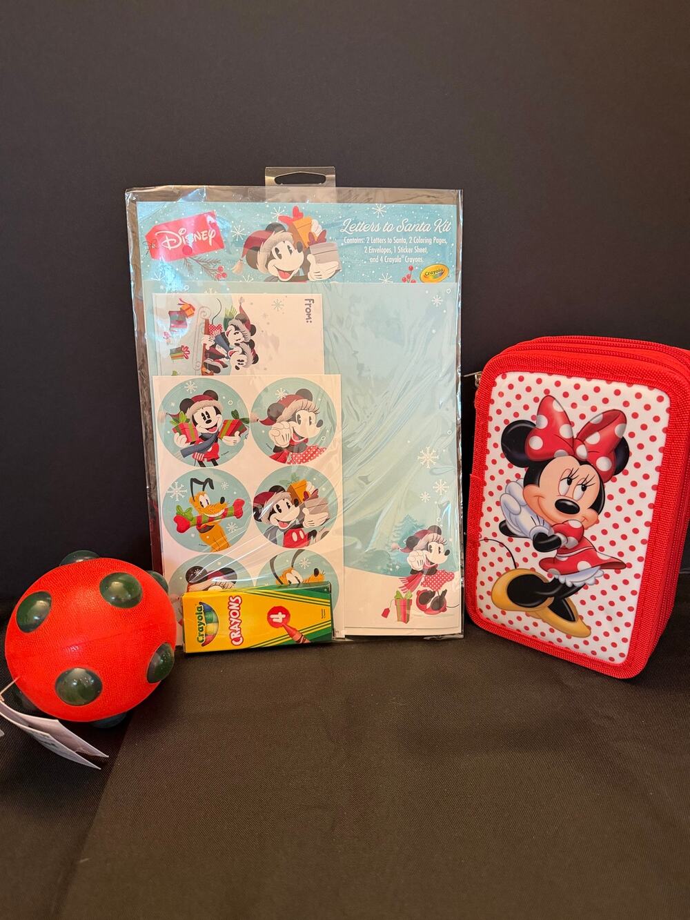 Disney Minnie Activity Set 3Tier Pencil Case, Letters to Santa & Light-Up Ball